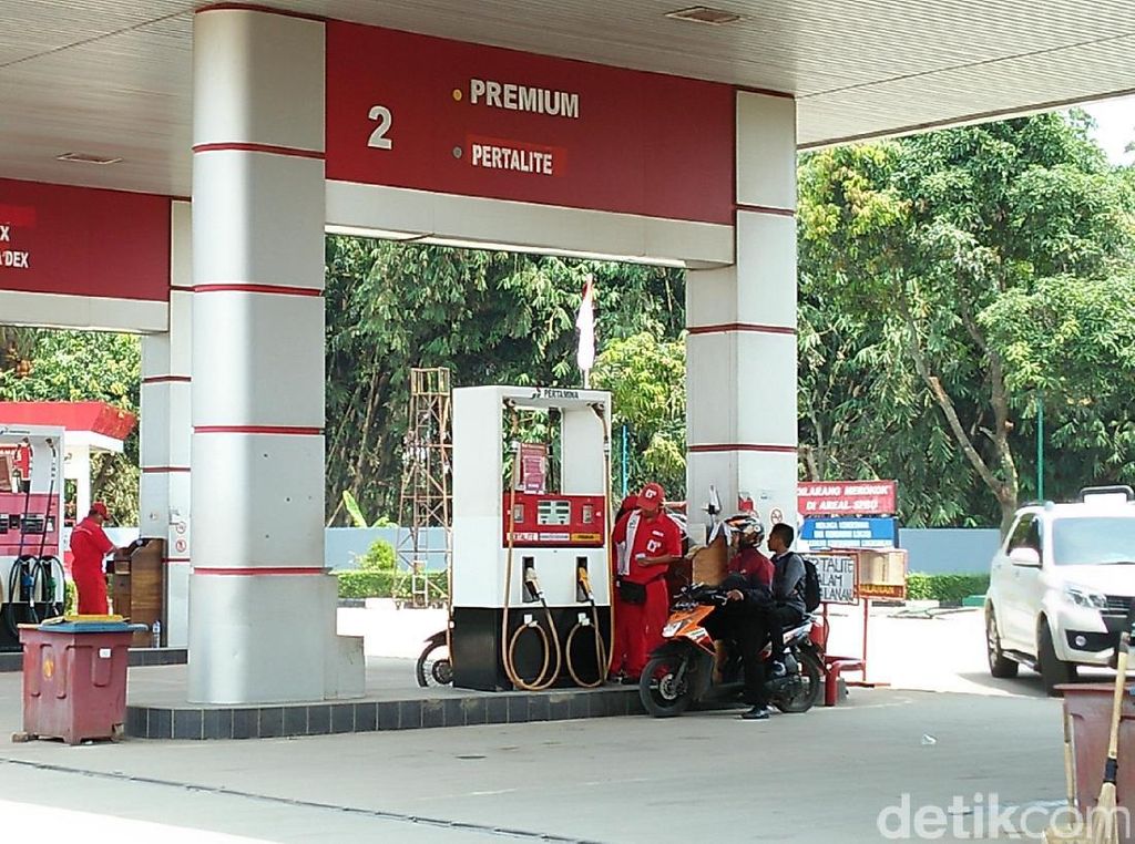 Pertalite Makin Diminati Masyarakat RI Pertalite Makin Diminati Masyarakat RI