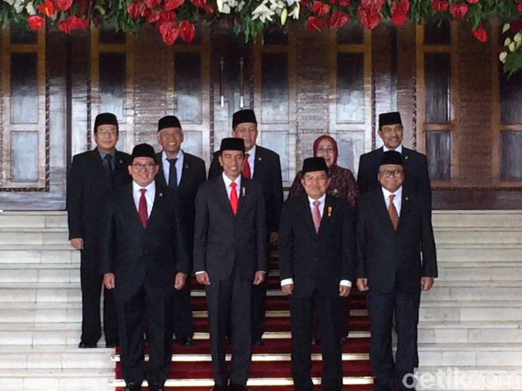 Foto: Jokowi Hadiri Paripurna DPR, Novanto Absen Foto: Jokowi Hadiri Paripurna DPR, Novanto Absen