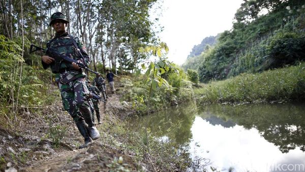 Foto: Melihat Jalur Tikus, Jalan Masuk Barang Selundupan Malaysia ke Indonesia