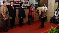 Menteri LHK Beri Penghargaan Teladan Wana Lestari 2017