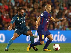 Cedera, Iniesta Absen Lawan Madrid
