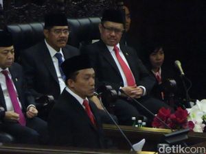 Fahri Hamzah Ogah Amini Doa Tifatul Soal Gemukkan Jokowi
