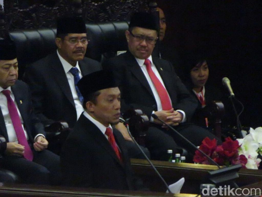 Fahri Hamzah Ogah Amini Doa Tifatul Soal Gemukkan Jokowi Fahri Hamzah Ogah Amini Doa Tifatul Soal Gemukkan Jokowi