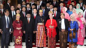 Usai Sidang, Jokowi dan Pimpinan DPR-DPD Foto Bersama
