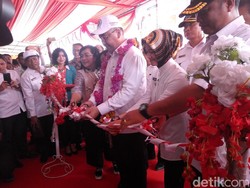 Bantu Logistik Warga, Mendes Resmikan BUMDes di Daerah Perbatasan