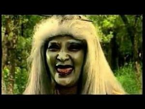 Farida Pasha Mak Lampir Meninggal Dunia, Warganet Turut Berduka Farida Pasha Mak Lampir Meninggal Dunia, Warganet Turut Berduka