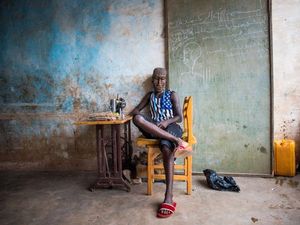 Foto: Manusia Topeng dari Afrika