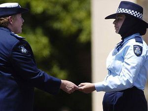 Cerita Perjuangan Polisi Berhijab Pertama di Australia Saat Bertugas Cerita Perjuangan Polisi Berhijab Pertama di Australia Saat Bertugas