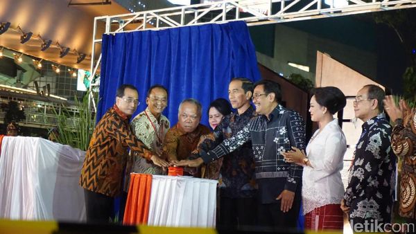 Foto: Simpang Susun Semanggi Diresmikan Presiden Jokowi