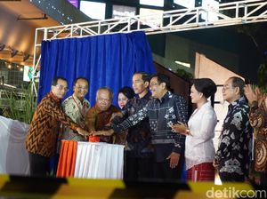 Foto: Simpang Susun Semanggi Diresmikan Presiden Jokowi