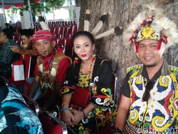 Laskar Dayak ke Istana Merdeka Bawa Harapan dari Pedalaman