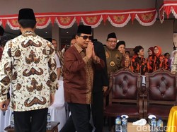 Mahasiswa UBK Pingsan saat Upacara, Prabowo: Jiwanya Semangat