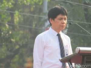 Dirut Pupuk Indonesia Pimpin Upacara HUT RI di Kementerian BUMN