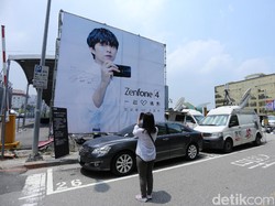 Foto Gong Yoo Terpampang Besar di Peluncuran Zenfone 4 di Taiwan