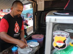 HUT RI, Pemilik Nama Agus Bisa Makan Bakso Tahu Gratis di Garut