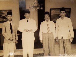 Asad Shahab dan APB Kabarkan Proklamasi RI ke Timur Tengah