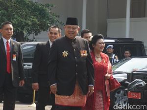 Foto: Senyum SBY Tiba di Istana untuk Ikut Upacara HUT ke-72 RI