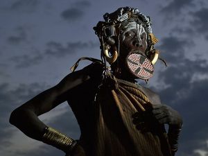 Keren atau Mengerikan? 6 Potret Modifikasi Tubuh Paling Ekstrem Keren atau Mengerikan? 6 Potret Modifikasi Tubuh Paling Ekstrem