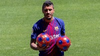 2. Paulinho (Guangzhou Evergrande ke Barcelona) dengan 40 juta euro (sekitar Rp 635 miliar). (Foto: REUTERS/Stringer)