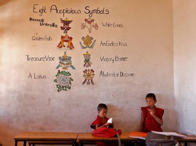 Foto: Biksu-biksu Cilik di Pegunungan Himalaya