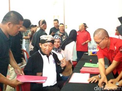 Bupati Banyumas Ambil Formulir Bakal Calon Bupati melalui PDIP