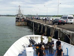 Speedboat Rombongan Kemendes Terombang-ambing di Perairan Tarakan