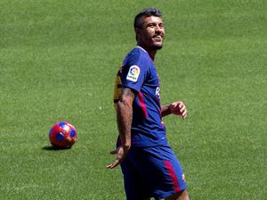 Paulinho Siap Jawab Keraguan di Barca Paulinho Siap Jawab Keraguan di Barca