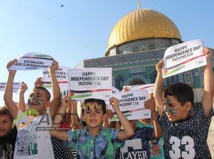 Senyum dan Doa Anak-anak Palestina di Hari Kemerdekaan Indonesia