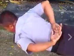 Pria Ini Bisa Push Up Tanpa Tangan, Faktanya Bikin Kaget