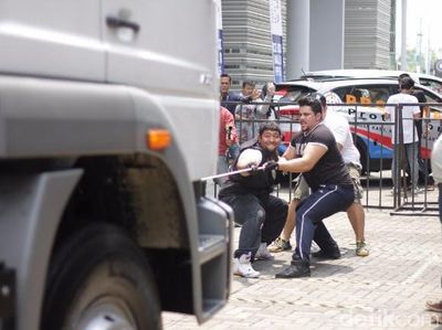 Agustusan ala Pencinta Otomotif