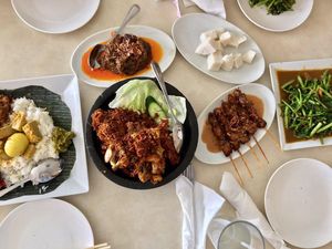 Makanan Indonesia Juga Populer di Amerika, Ini 5 Restoran Indonesia di Los Angeles