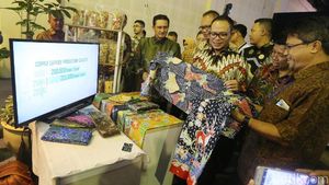Menteri Hanif Buka Pameran UMKM Binaan CSR