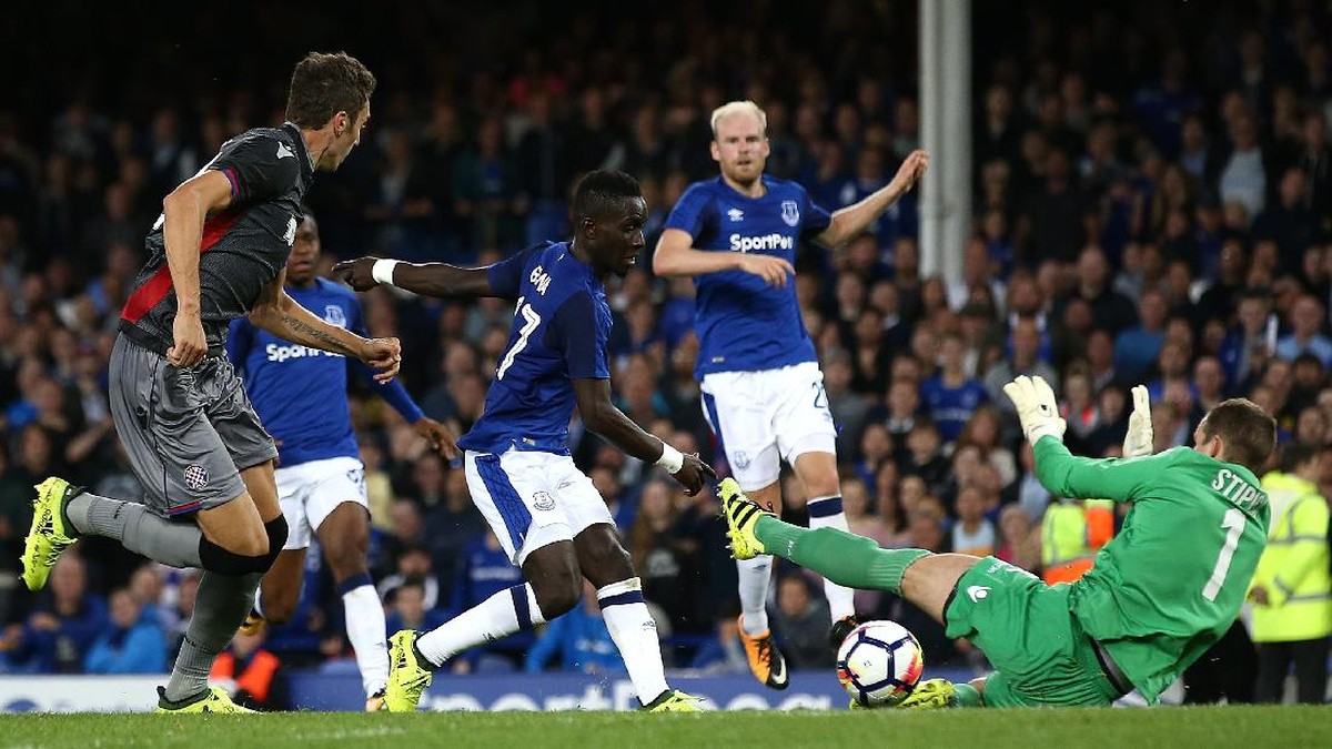 Everton menang 2-0 atas Hajduk Split (Foto: Jan Kruger/Getty Images)