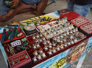 Penyebab Turunnya Tren Batu Bacan di Mata Pedagang Penyebab Turunnya Tren Batu Bacan di Mata Pedagang