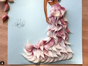 Unik! Ilustrasi Wanita Berbaju Potongan Lemon, Bawang Merah hingga Tutup Botol!