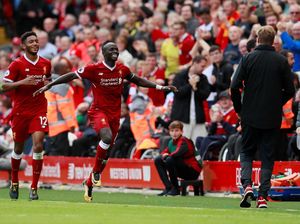 Mane Bawa Liverpool Taklukkan Palace