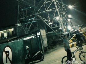 Warga Mulai Tak Pedulikan Agustinus yang 5 Hari Panjat SUTET