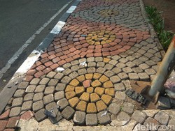 Mobil dan Sepeda yang Tabrakan di Pondok Indah Sudah Dievakuasi