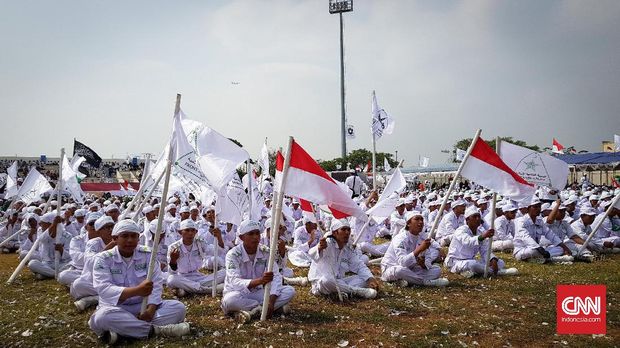 Ahmad Dhani Kerahkan FPI untuk Klip Laskar Cinta di Reuni 212