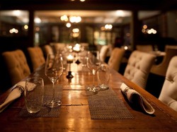 Berani? Makan Enak di 12 Restoran yang Paling Berhantu di Dunia Ini (1)