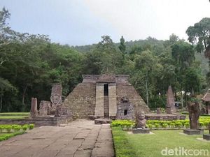 Mitos Tes Keperawanan di Candi Sukuh
