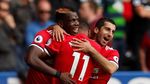Pesta Empat Gol MU di Kandang Swansea