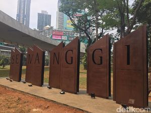 Foto: Nama Jokowi, Rini Sampai Ahok di Prasasti Semanggi