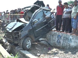 5 Korban Tewas Kecelakaan di Kendal Masih Sekeluarga