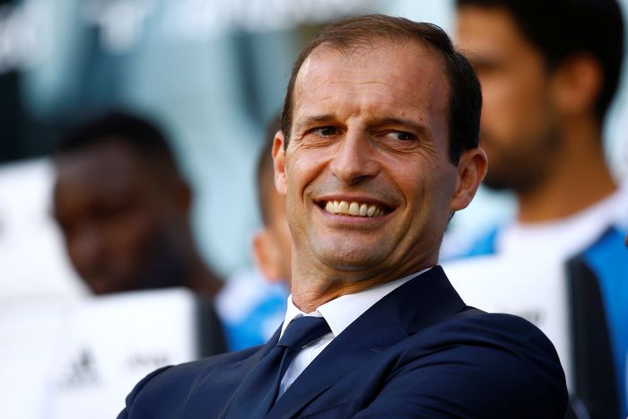Massimiliano Allegri Soccer Football - Serie A - Juventus vs Cagliari - Turin, Italy - August 19, 2017 Juventus coach Massimiliano Allegri before the match REUTERS/Stefano Rellandini