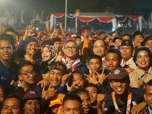 Saat Ketua MPR dan KASAL Beri Kuis ke Peserta Raimuna di Cibubur