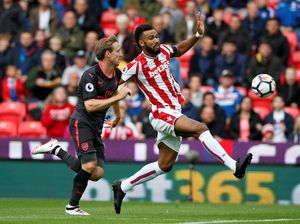 Lini Belakang Arsenal Masih Mengecewakan Wenger