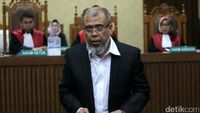 Patrialis Akbar Protes Tuntutan Jaksa
