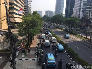 Grab Kaji Pelarangan Motor di Rasuna Said dan Sudirman
