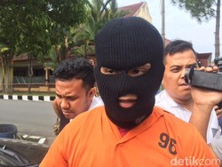 Ringgo Ngaku Hina Jokowi dan Kapolri Atas Kemauan Sendiri